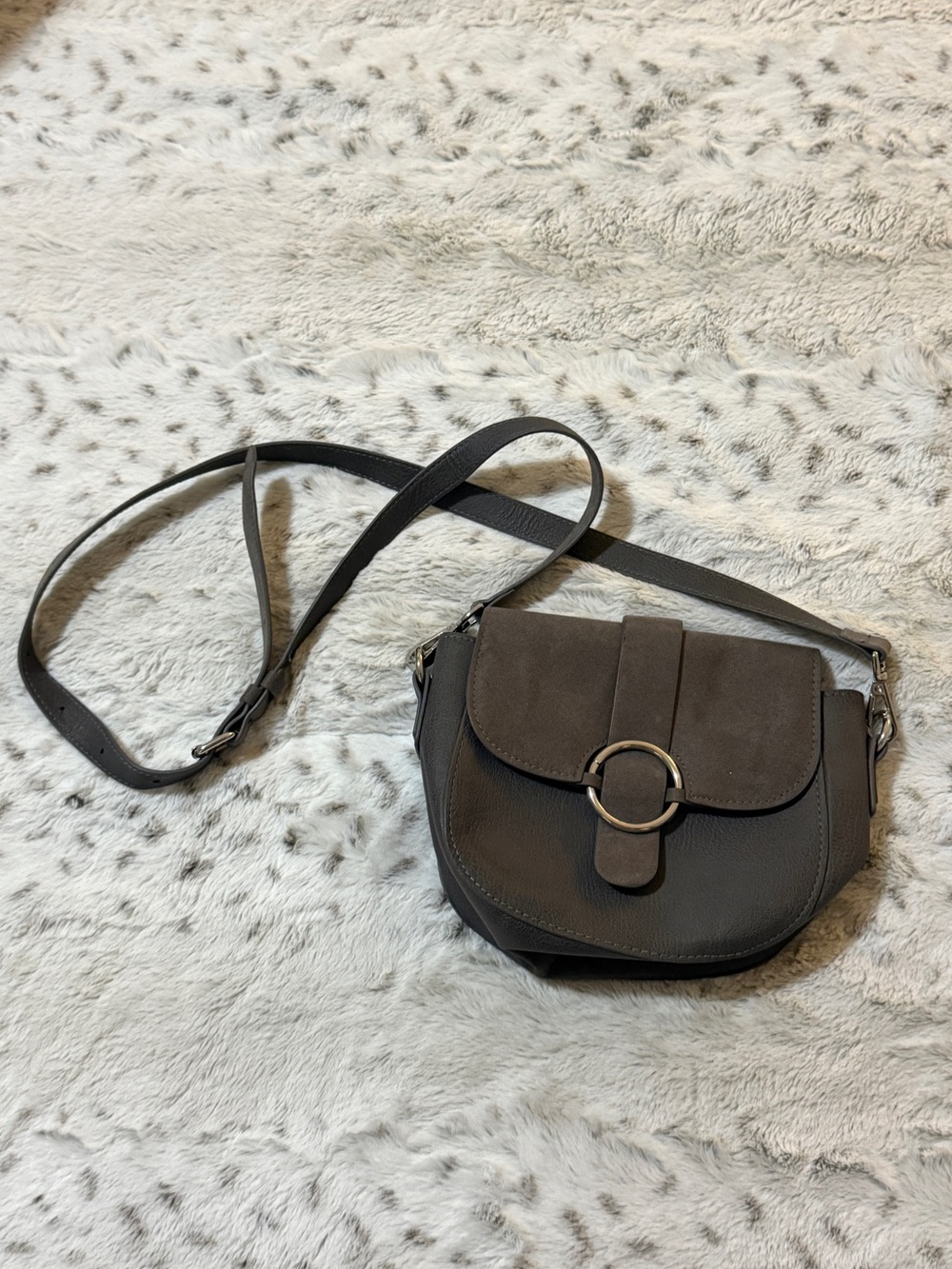 Classic Crossbody Saddle Bag in Dark Gray